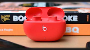 Навушники Beats та AirPods будуть вимикатися в iOS 26, коли ви засинаєте
