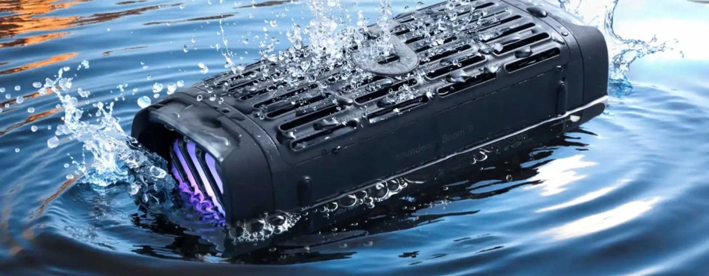 Беспроводная колонка Anker для улицы оснащена вибрацией для очистки от пыли и песка Беспроводная колонка Anker для улицы оснащена вибрацией для очистки от пыли и песка