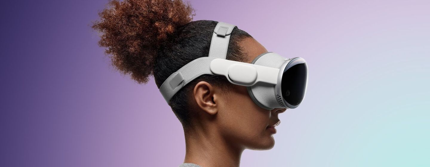Як правильно доглядати за Vision Pro?