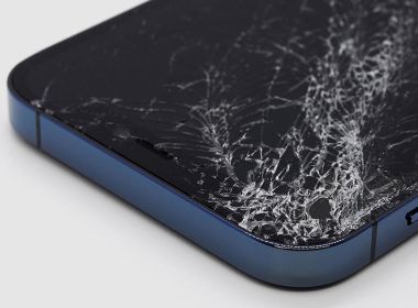 Новый патент Apple — iPhone будут предупреждать о трещинах на экране Новый патент Apple — iPhone будут предупреждать о трещинах на экране