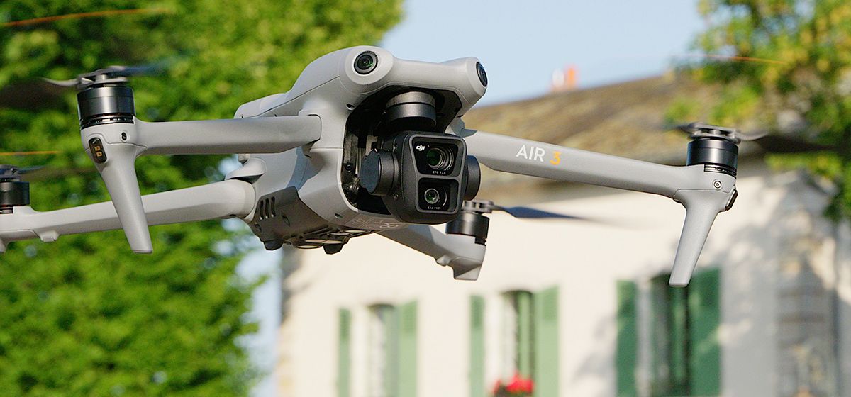 Огляд DJI Air 3: Високоякісний зум вносить нові творчі можливості Огляд DJI Air 3: Високоякісний зум вносить нові творчі можливості