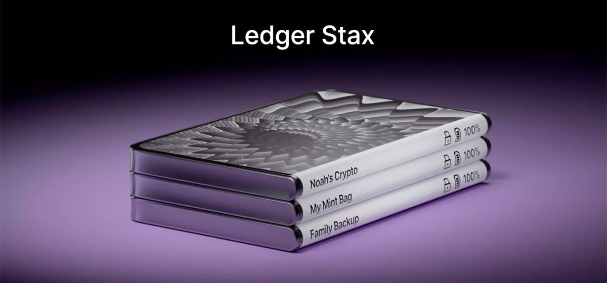 Огляд Ledger Stax Огляд Ledger Stax