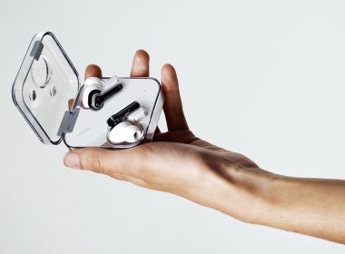 Представлены прозрачные беспроводные наушники Nothing Ear 1 Представлены прозрачные беспроводные наушники Nothing Ear 1