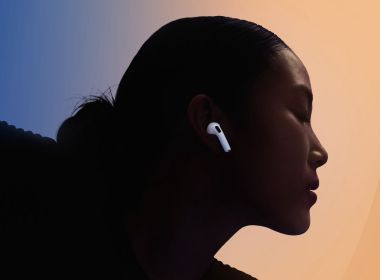 Сравнение AirPods 4 и AirPods 4 с ANC: что купить? Сравнение AirPods 4 и AirPods 4 с ANC: что купить?