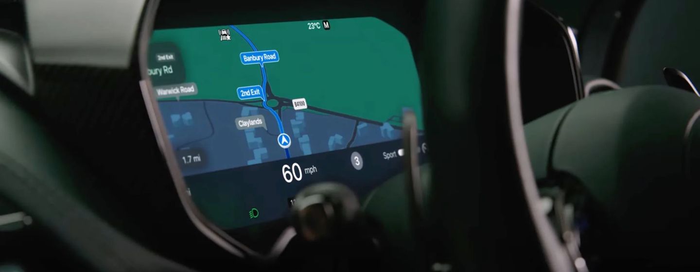 Apple представила CarPlay Ultra Apple представила CarPlay Ultra