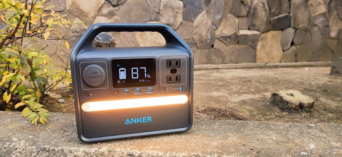 Огляд портативної зарядки Anker 521 PowerHouse Огляд портативної зарядки Anker 521 PowerHouse