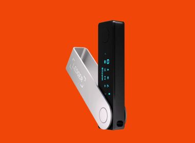 Огляд мультивалютного криптогаманця Ledger Nano X