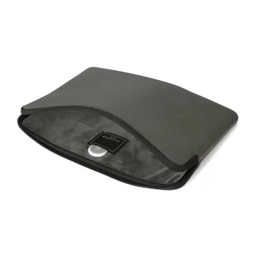 Чехол-папка Pipetto Classic Fit Sleeve Military Green для MacBook Pro 14" M1 | M2 | M3 | M4 (2021 | 2023 | 2024) | Air 13.6" M4 | M3 | M2 (2025 | 2024 | 2022) (P069-123-X)