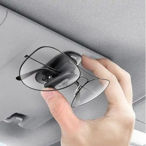 Держатель для очков автомобильный Baseus Platinum Vehicle Eyewear Clip Paste type (ACYJN-A01)