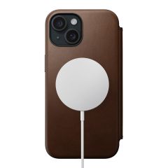 Кожаный чехол-книжка Nomad Modern Leather Folio Brown для iPhone 15