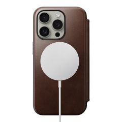 Кожаный чехол-книжка Nomad Modern Horween Leather Folio Case Rustic Brown для iPhone 15 Pro Max