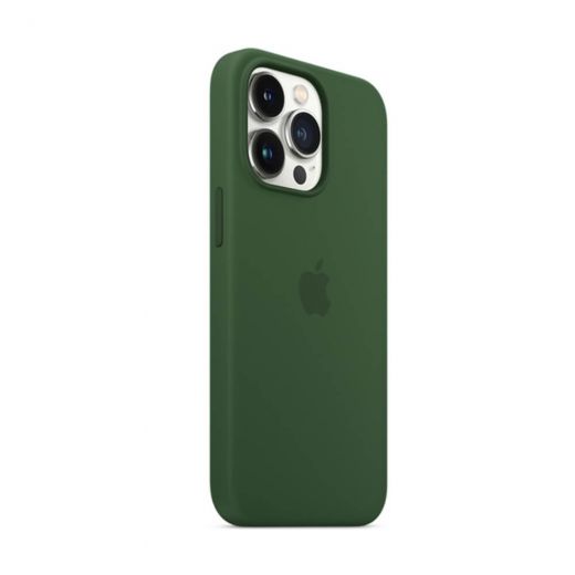 Силиконовый чехол CasePro Silicone Case with MagSafe Clover для iPhone 13 Pro 