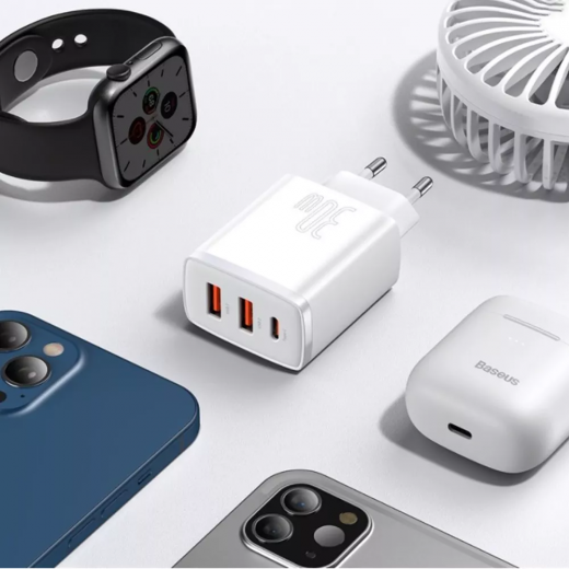 Быстрая зарядка Baseus Compact Quick Charger 30W QC+ PD White (1Type-C + 2USB) (CCXJ-E02)