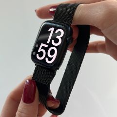 Металлический ремешок CasePro Milanese Loop Black для Apple Watch 45mm | 44mm | 42mm