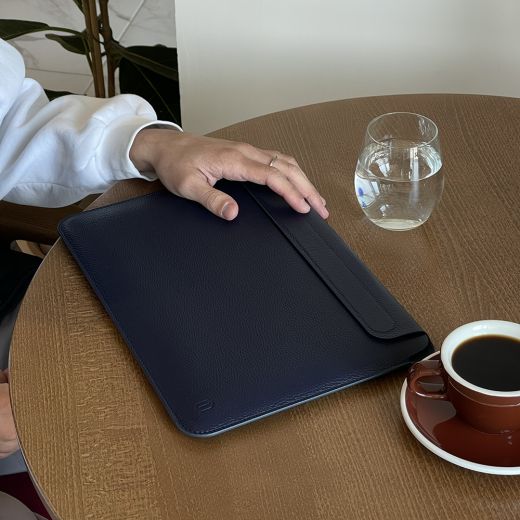 Чехол из натуральной кожи WIWU Skin Pro Geniunie Leather Sleeve Series Green для MacBook Pro 16" M1 | M2 | M3 | M4 (2021 | 2022 | 2023 | 2024) | Air 15" M4 | M3 | M2 (2025 | 2024 | 2023)