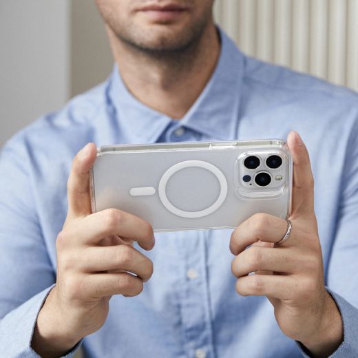 Прозорий чохол ESR Krystec™ Clear Case with HaloLock для iPhone 14 Pro 