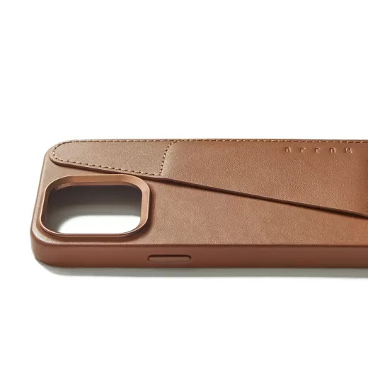 Кожаный чехол Mujjo Full Leather Wallet Case Dark Tan для iPhone 15 Pro