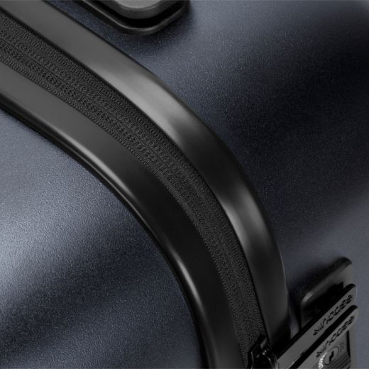 Чемодан Incase NoviConnected 22 Smart Hardshell Luggage Black Matte (INTR100295-BLM)