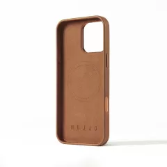 Кожаный чехол Mujjo Full Leather Case Dark Tan для iPhone 16 Pro
