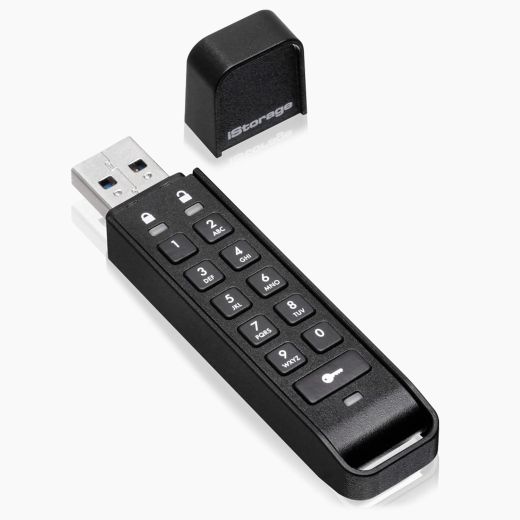 Флешка с паролем iStorage datAshur Personal2 8 GB (‎IS-FL-DAP3-B-8)