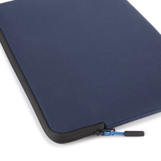 Чехол-папка Pipetto Classic Fit Sleeve Blue для MacBook Pro 14" M1 | M2 | M3 | M4 (2021 | 2023 | 2024) | Air 13.6" M4 | M3 | M2 (2025 | 2024 | 2022) (P069-121-X)