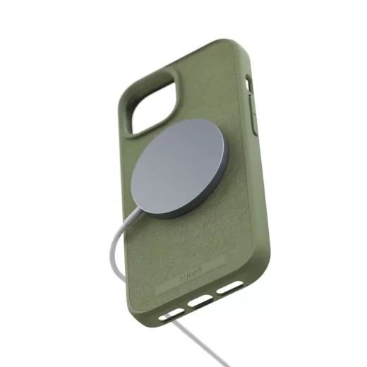 Чехол Njord Suede MagSafe Case Olive для iPhone 15 Pro (NA53SU06)