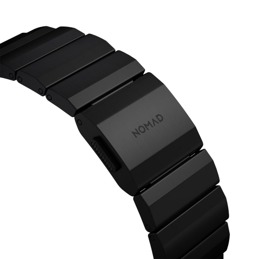 Титановий ремінець Nomad Titanium Band Black для Apple Watch 49мм | 45мм | 44мм (NM1A41BXT0)