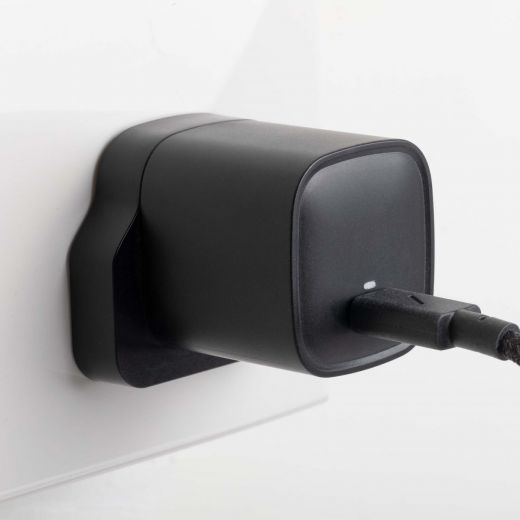 Мережевий зарядний пристрій Native Union Fast GaN Charger PD 30W