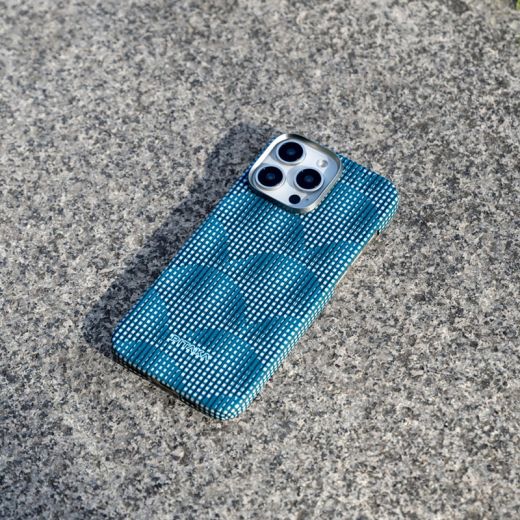 Карбоновый чехол Pitaka Ultra-Slim Case Photosynthesis Ocean Blue для iPhone 16