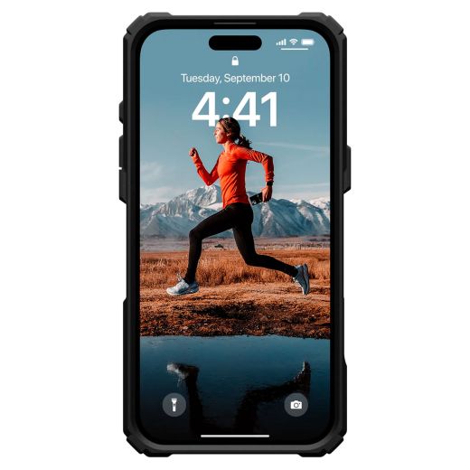 Противоударный чехол UAG Plasma XTE Magsafe Black/Orange для iPhone 16 (114476114097)