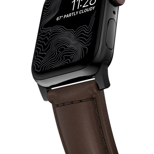 Кожаный ремешок Nomad Traditional Band Rustic Brown Leather / Black Hardware для Apple Watch 49мм | 45мм | 44мм (NM1A4RBT00)