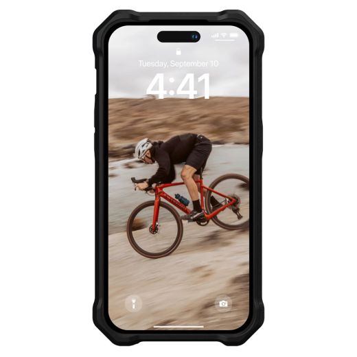 Противоударный чехол UAG Essential Armor with MagSafe Black для iPhone 14 Pro (114091114040)