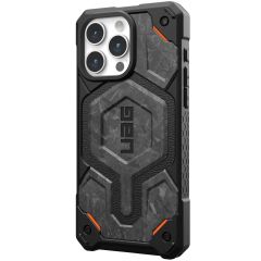 Протиударний чохол UAG Monarch Pro with MagSafe Forged Carbon для iPhone 15 Pro Max (114222114F42)