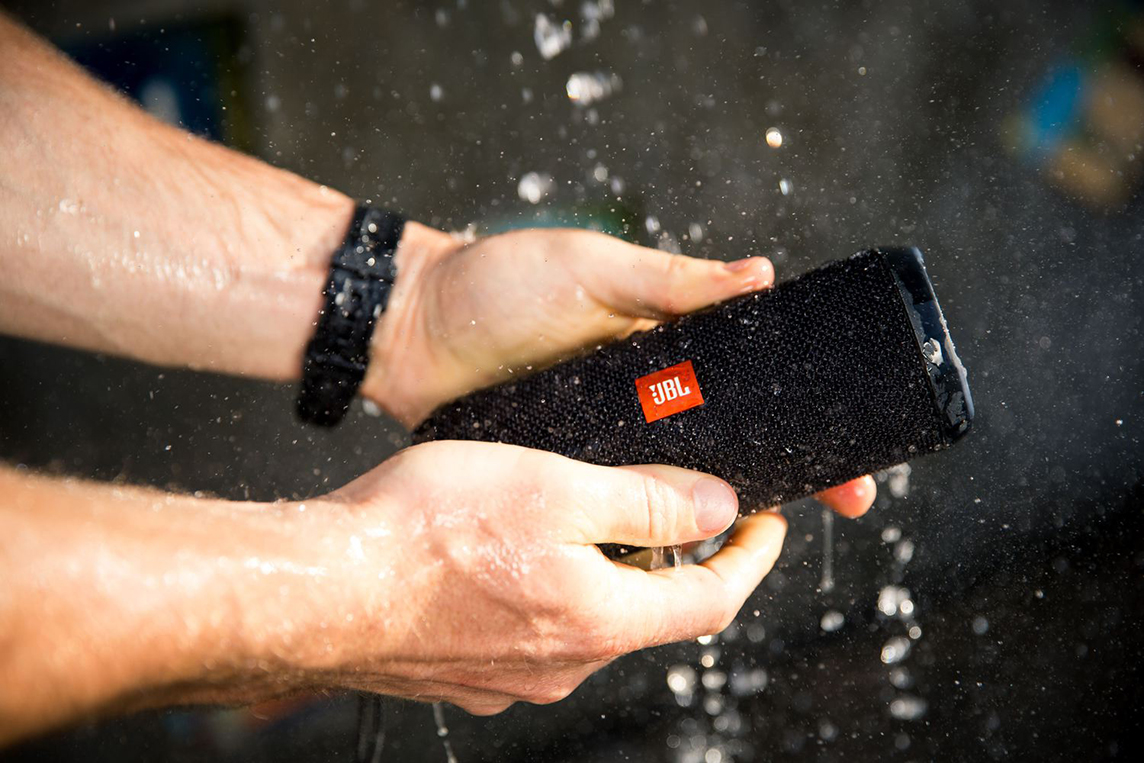 Акустика JBL Flip 4